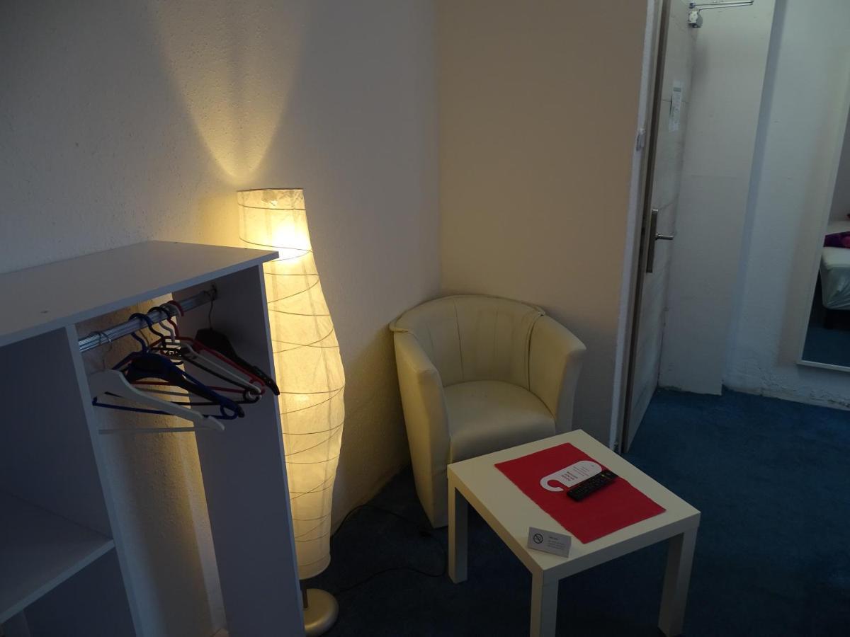 Gaestehaus Uezel Friedrichshafen Bagian luar foto