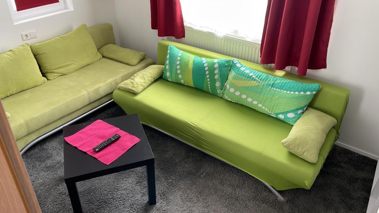 Gaestehaus Uezel Friedrichshafen Bagian luar foto