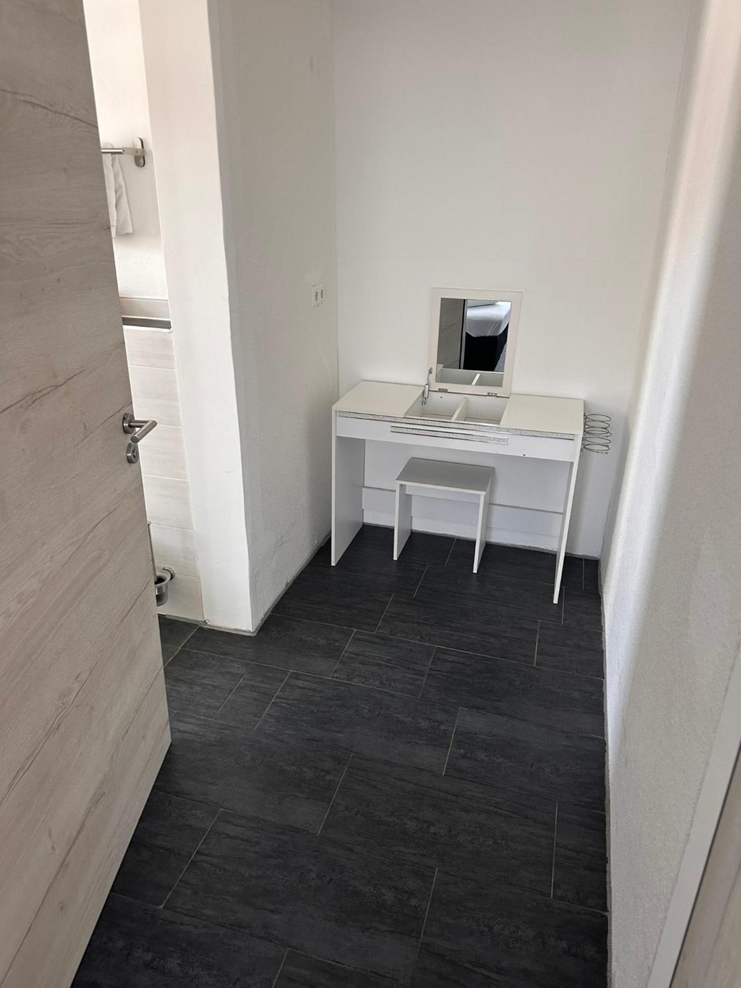 Gaestehaus Uezel Friedrichshafen Bagian luar foto